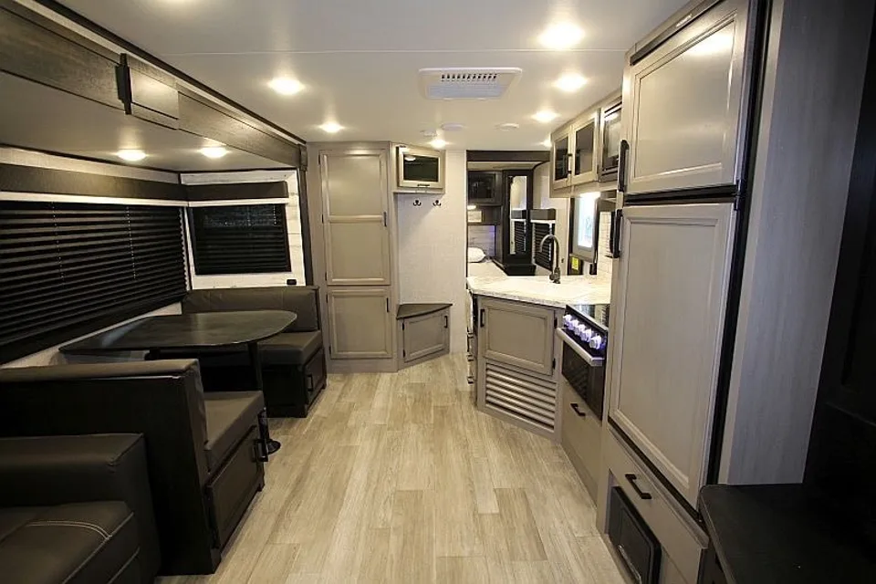 Mark's Jayco Jay Feather 27BHB Travel Trailer