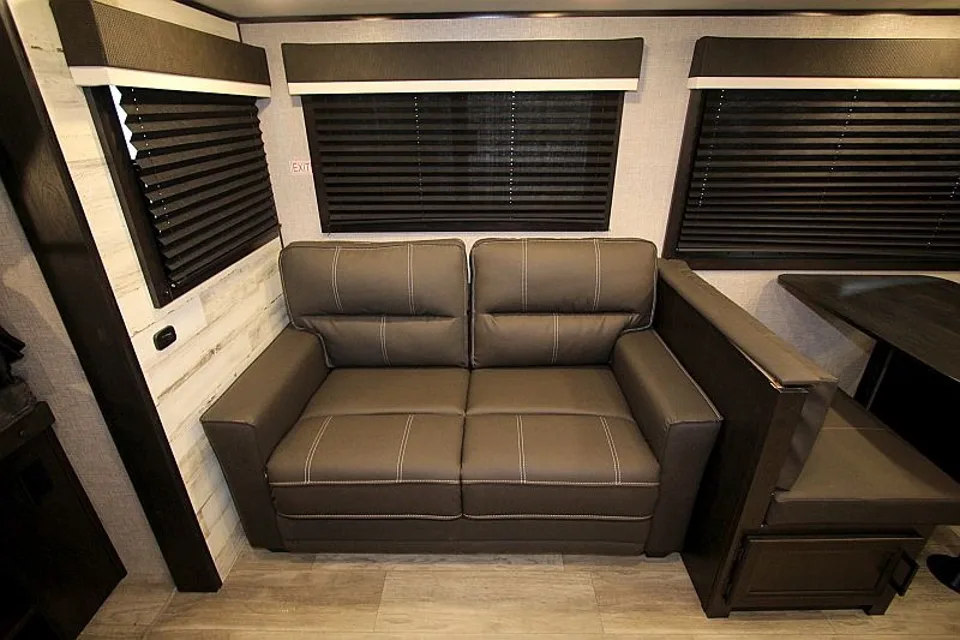Mark's Jayco Jay Feather 27BHB Travel Trailer
