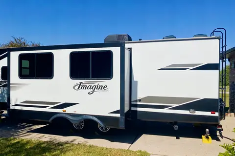 Get your glamp on!