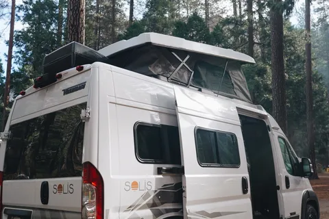 2025 Winnebago Solis NPF (National Park Foundation edition) 59P Adventure Van