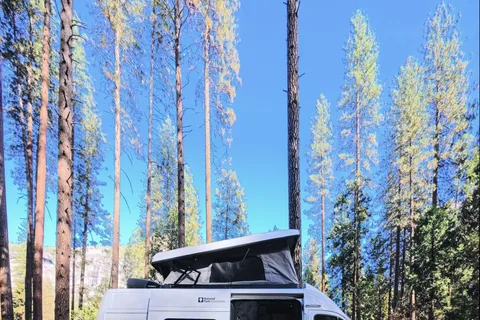 2025 Winnebago Solis NPF (National Park Foundation edition) 59P Adventure Van