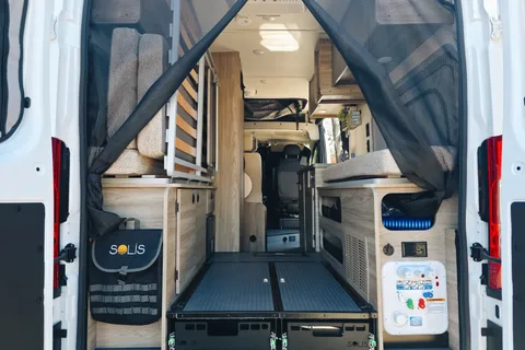 2025 Winnebago Solis NPF (National Park Foundation edition) 59P Adventure Van