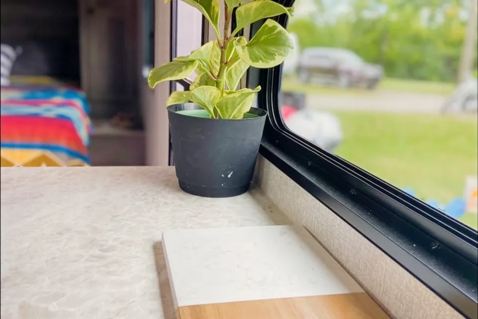 Chris's Keystone Sportsmen SE Travel Trailer WaddleOnInn