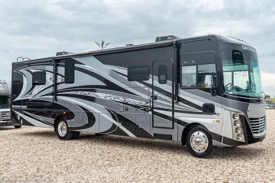 Ryan's Forest River Family (and dog) Friendly - FUN RV