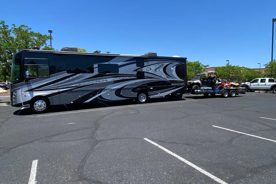 Ryan's Forest River Family (and dog) Friendly - FUN RV