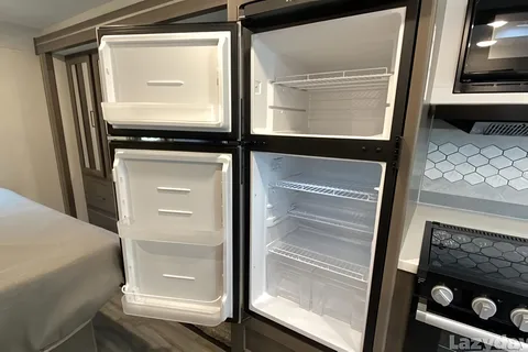 Explore in Comfort with Our FULLY LOADED 2024  RV  Let The Good Times Roll