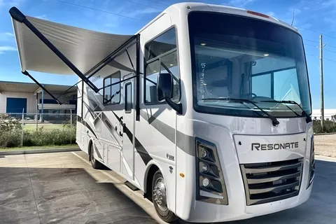 Explore in Comfort with Our FULLY LOADED 2024  RV  Let The Good Times Roll