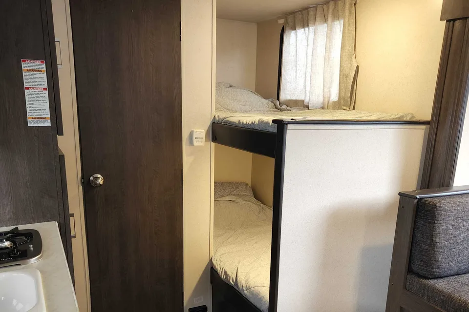 Benny's 21ft Forest River Wildwood Bunkhouse - Easy Towing