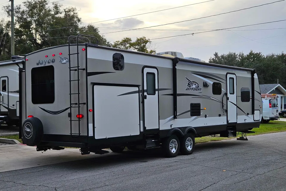 Jayco Jay Flight M-32BHDS