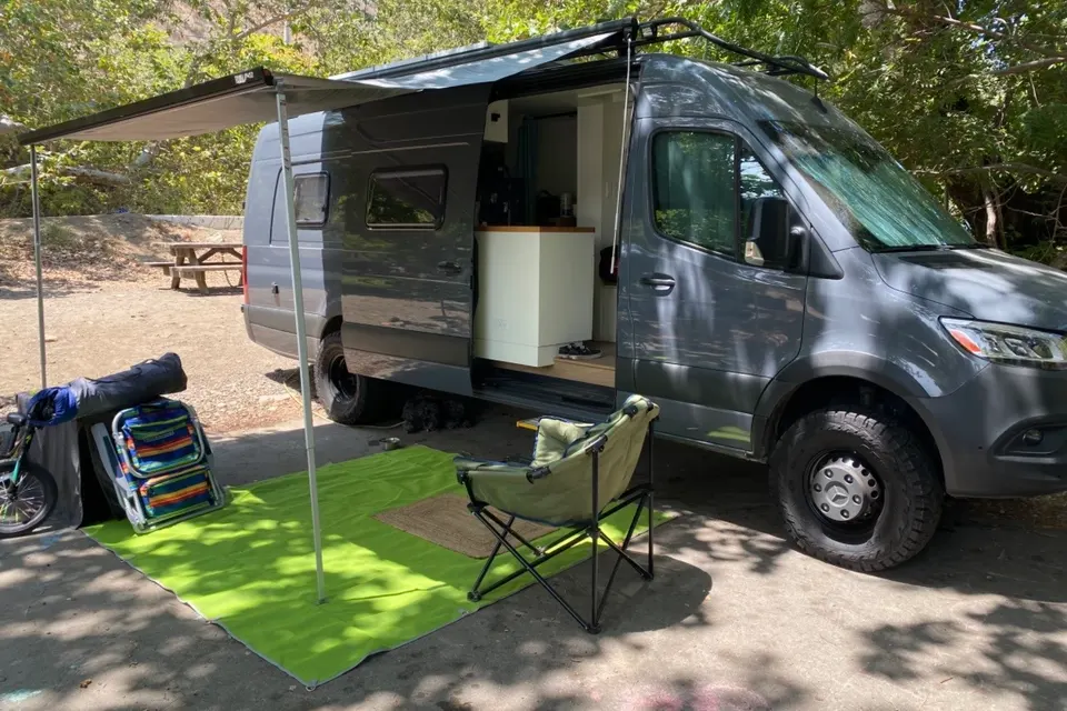 “The Beast” Luxury 4x4 Sprinter | 800W Solar • Hot Shower • Off-Grid