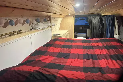 Sora | The Van