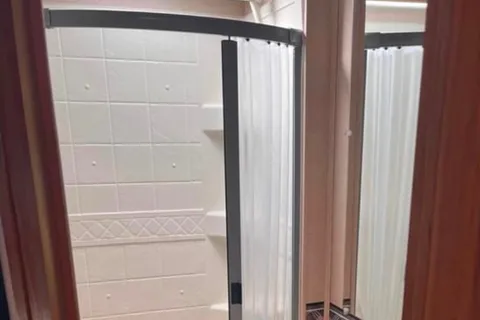 Jessica’s 26’ Jayco class c 2 slide outs