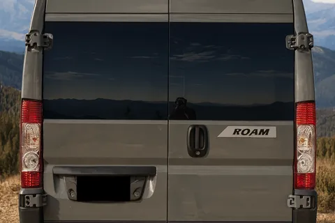 2024 Winnebago Roam 59RZPT | The Only Open-Concept Pop-Top Class B Starlink