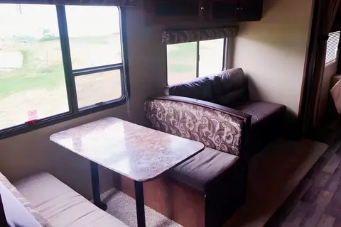 PERFECT FAMILY TRAVEL TRAILER