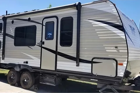 Cova's Keystone Hideout Travel Trailer