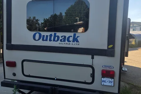 2017 Keystone Outback Ultra-Lite Toy Hauler