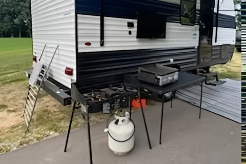 Forest River 16EV Travel Trailer
