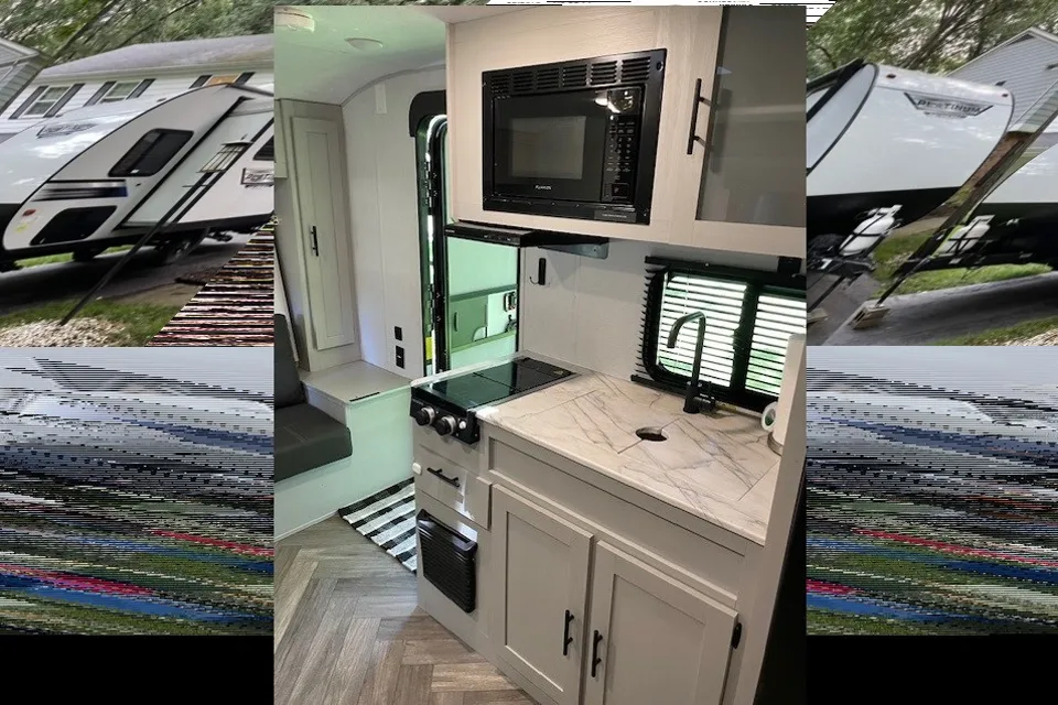 Alex's Forest River Salem FSX PLATINUM Travel Trailer