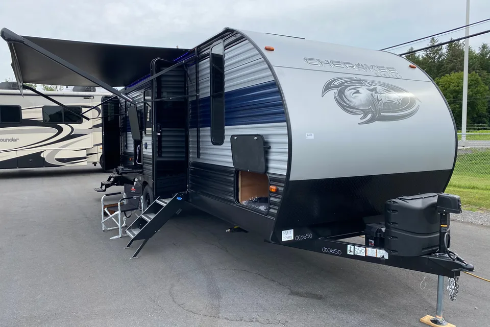 Kilabuk Cherokee Travel Trailer