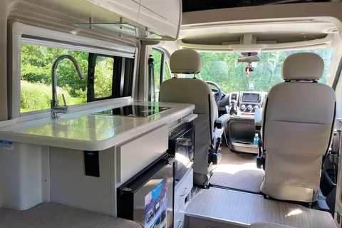 RV Tellaro - 2021 Thor Motor Coach Class B