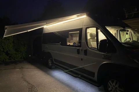 RV Tellaro - 2021 Thor Motor Coach Class B