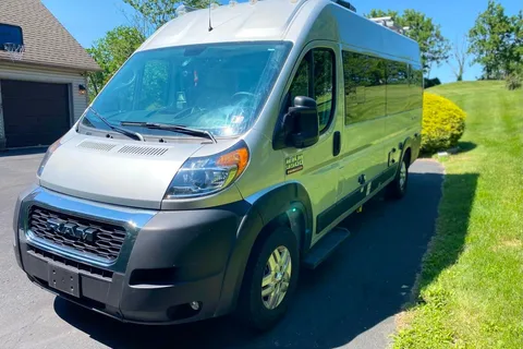 RV Tellaro - 2021 Thor Motor Coach Class B