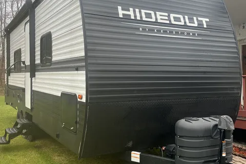 Alex's Keystone 240BH Travel Trailer