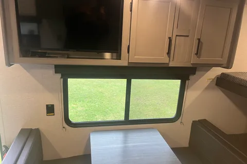 Alex's Keystone 240BH Travel Trailer