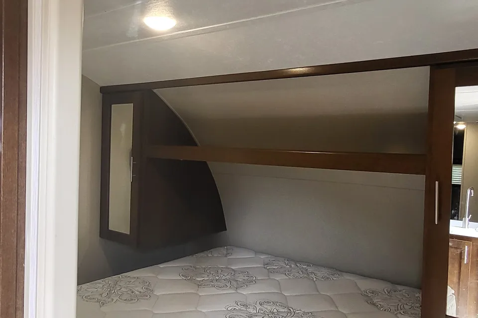 ja's Tracer 31BHD Travel Trailer