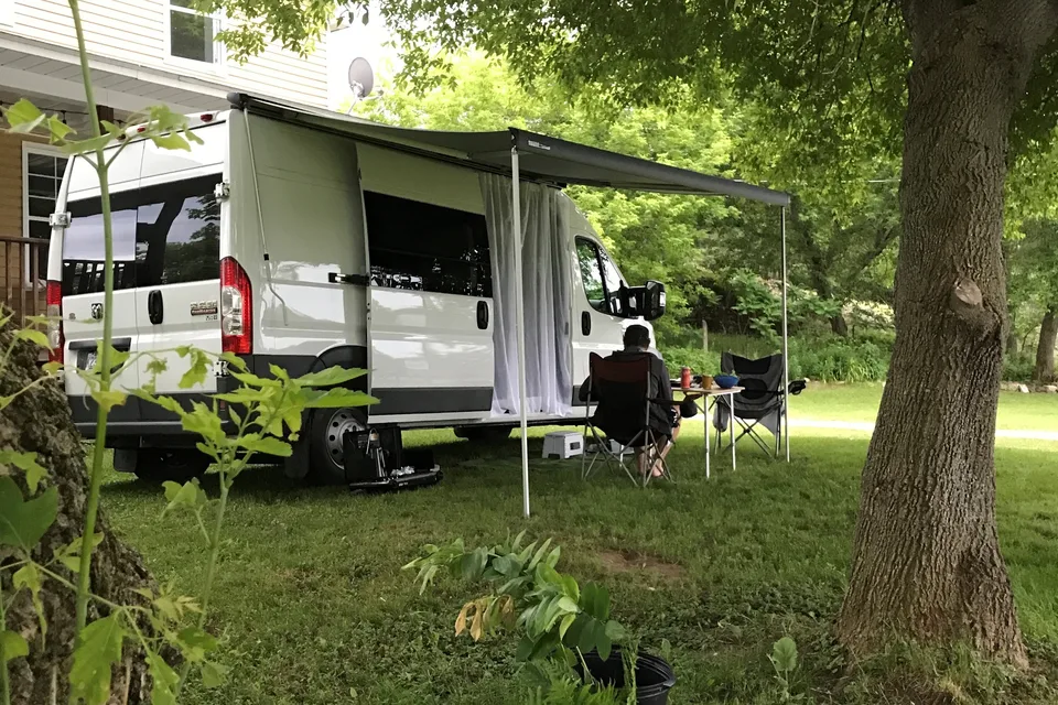 Van Yvonne