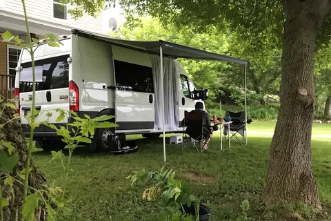 Van Yvonne