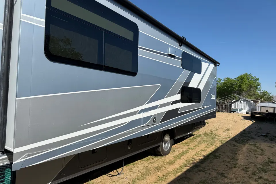 Crystal's Entegra Coach Esteem 31F Class C