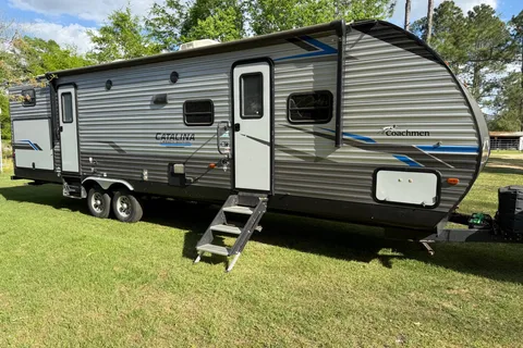 EL’S Comfy Camper