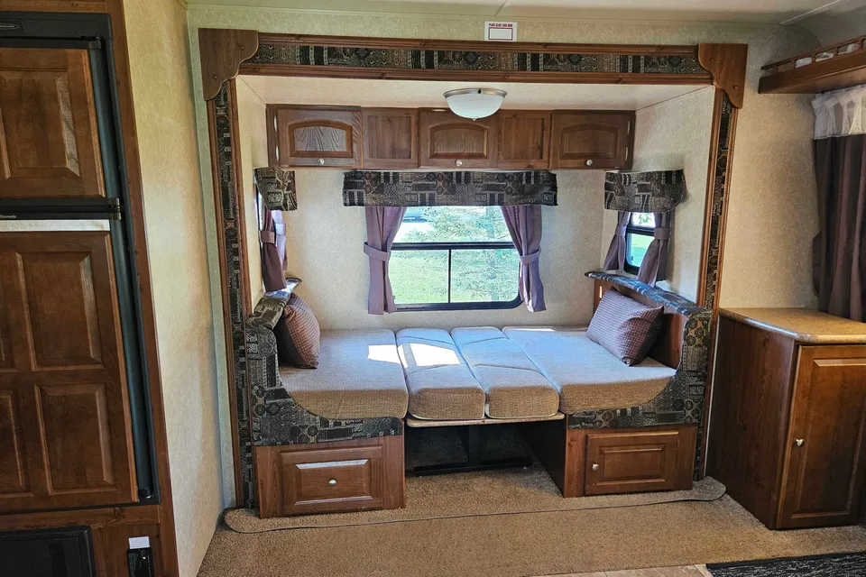 Spacious Family-Fun Hybrid