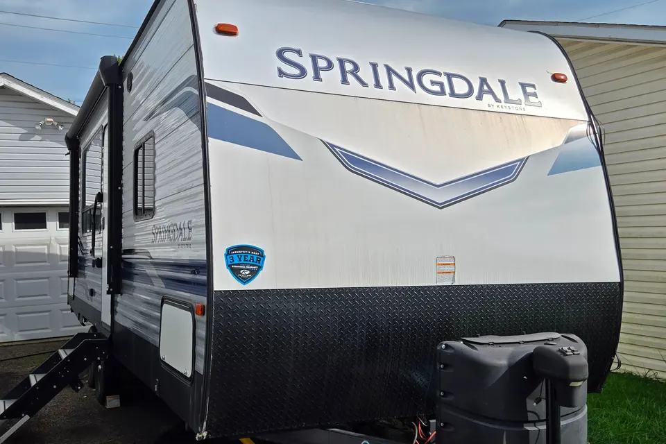 Robert's Keystone Springdale Travel Trailer