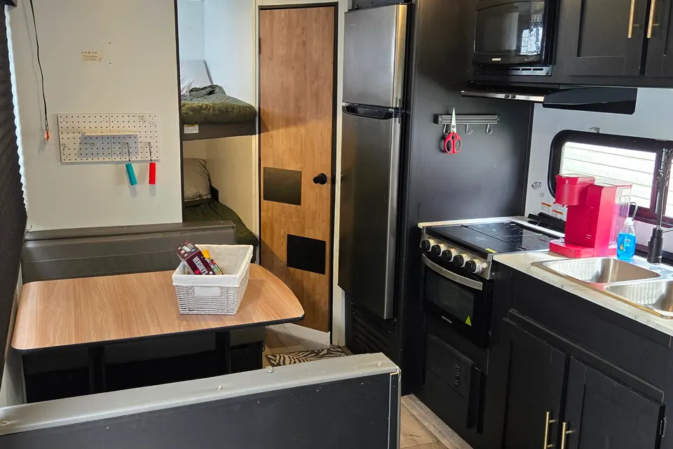 Robert's Keystone Springdale Travel Trailer