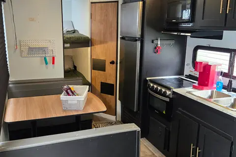 Robert's Keystone Springdale Travel Trailer