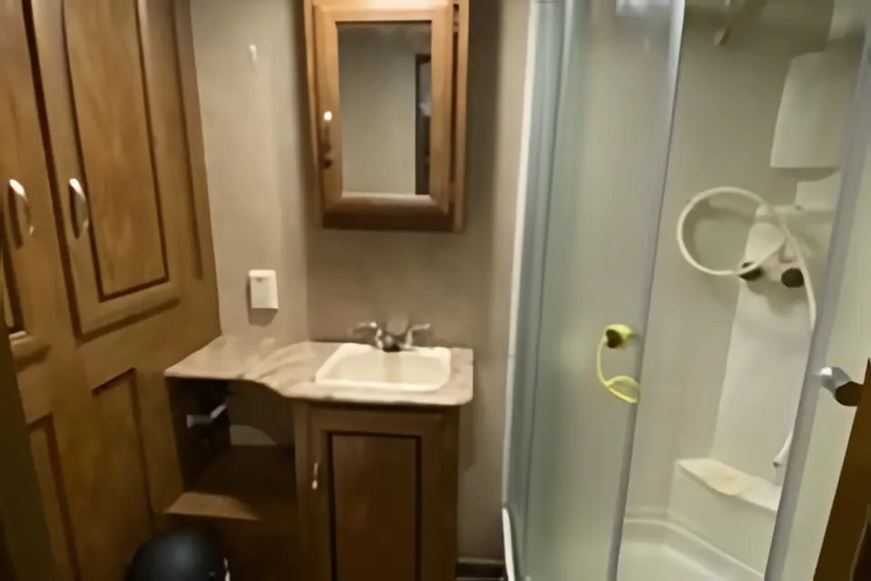 Smittys Island Getaway 171RB Travel Trailer