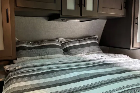Tom's Embrace Ultra light Travel Trailer