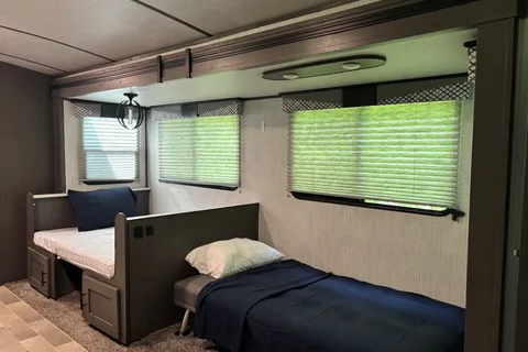 Tom's Embrace Ultra light Travel Trailer