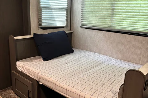 Tom's Embrace Ultra light Travel Trailer
