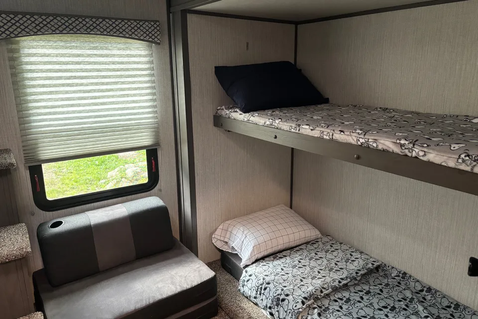 Tom's Embrace Ultra light Travel Trailer
