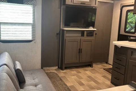 Tom's Embrace Ultra light Travel Trailer
