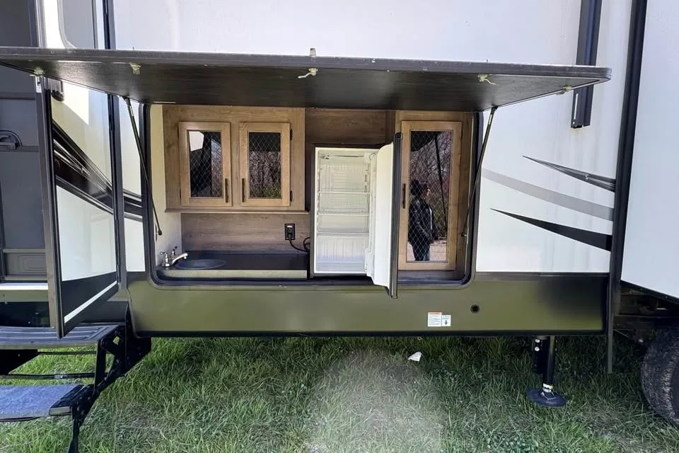 Forest River Sabre 38DBQ Fifth Wheel (Bunk House!)