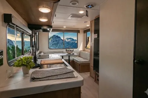 Panoramic Retreat