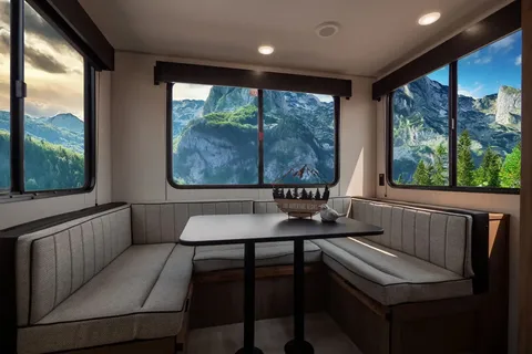 Panoramic Retreat