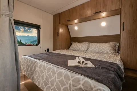 Panoramic Retreat