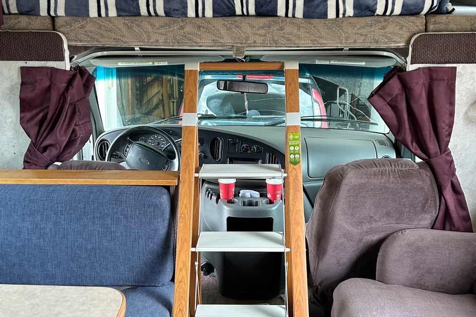 Daves 25' FunSeeking Motorhome