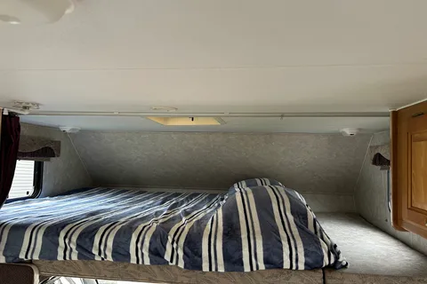 Daves 25' FunSeeking Motorhome
