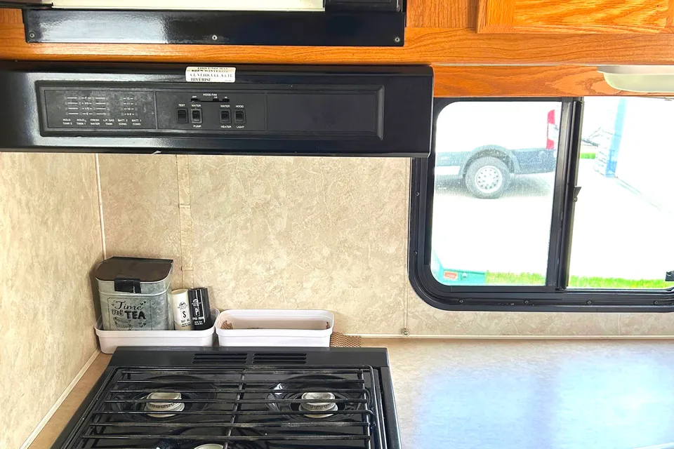 Daves 25' FunSeeking Motorhome
